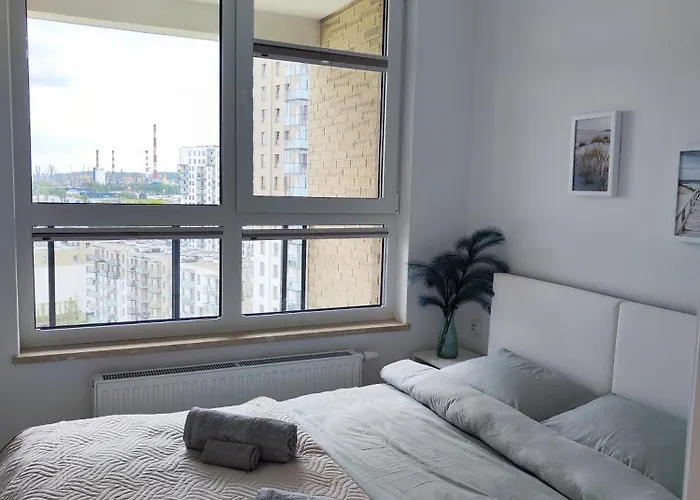 Morski - Przystan Letnica アパート